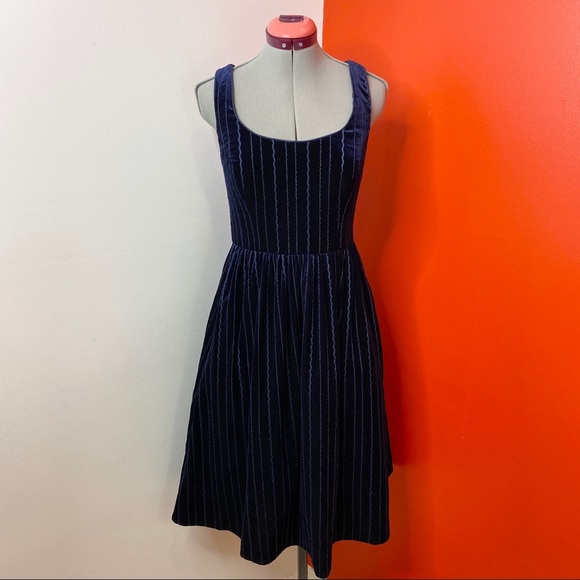 Donna Morgan Velvet Fit & Flare Dress - Picture 4 of 6